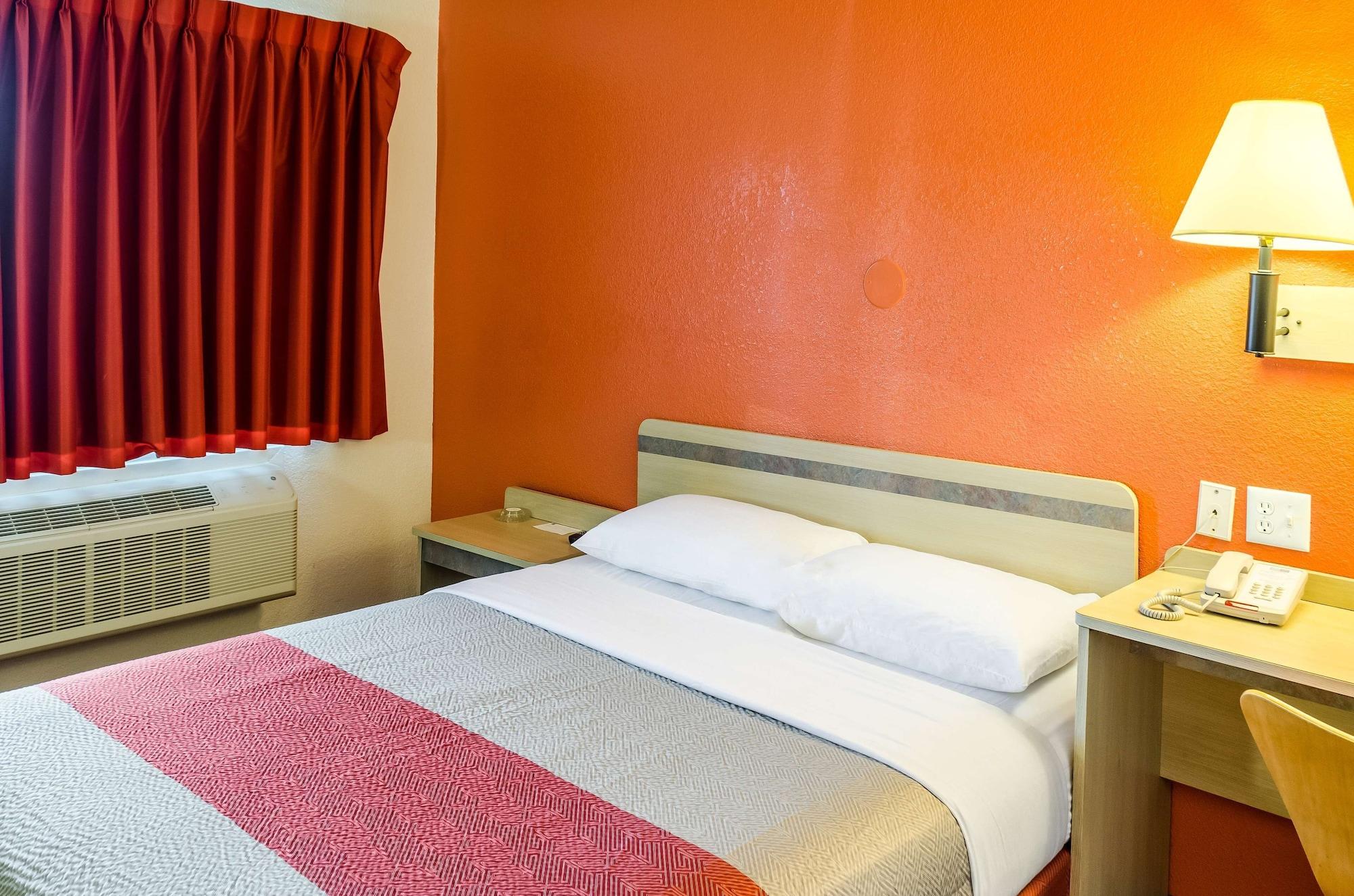 North Charleston Lodge ภายนอก รูปภาพ