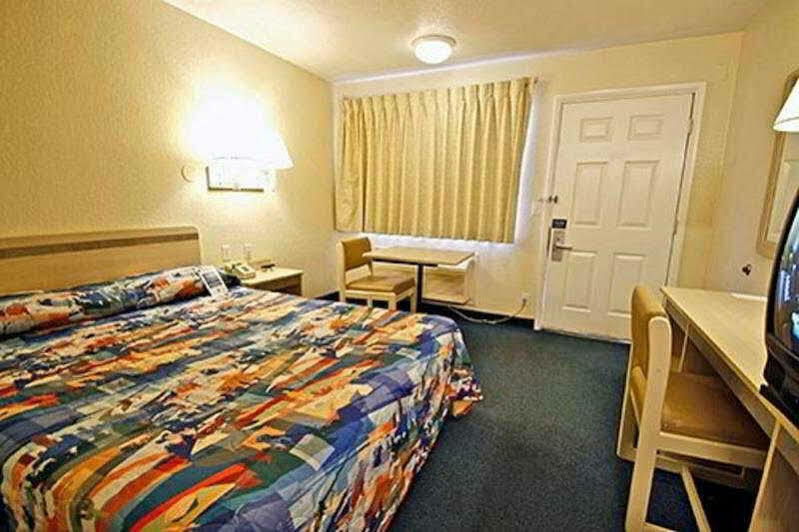 North Charleston Lodge ภายนอก รูปภาพ